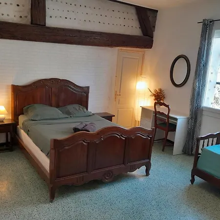 Home-shanti Galamus Guest house