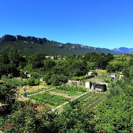 Home-shanti Galamus -- Relais Rando - Velo - Moto Penzion