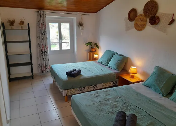 Home-shanti Galamus -- Relais Rando - Velo - Moto