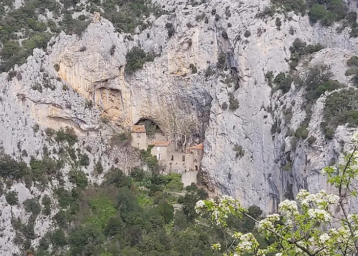 Home-shanti Galamus -- Relais Rando - Velo - Moto Gasthuis *